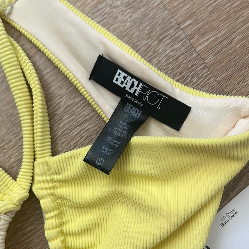 Beach Riot Lemon Bikini Top - Picture 2 of 4